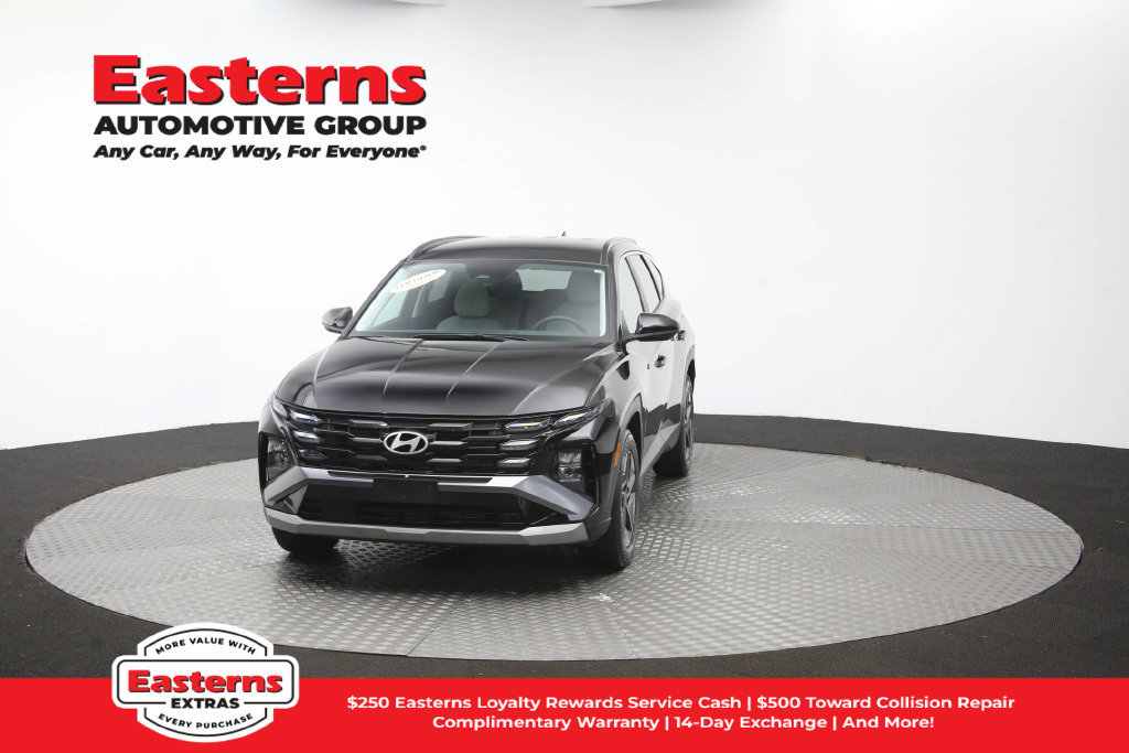 Used 2025 Hyundai Tucson SEL FWD image 53