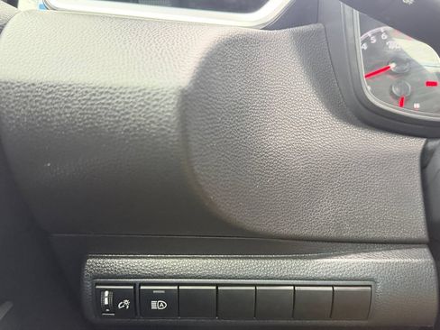 Used 2022 Toyota Corolla SE w/ Carpet Mat Package (TMS) FWD image 20