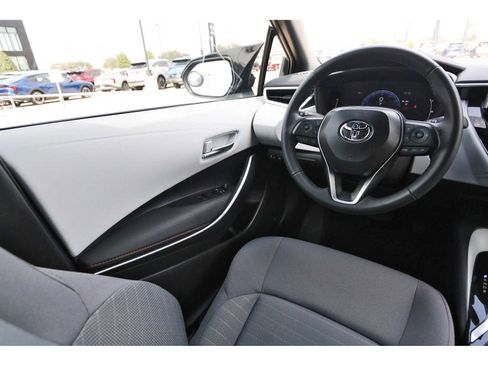 Used 2025 Toyota Corolla FX image 6
