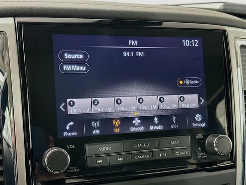 Used 2020 Nissan Titan SV w/ SV Convenience Package image 19