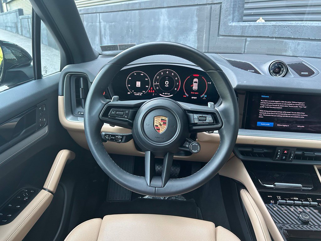 Certified 2026 Porsche Cayenne AWD/4WD image 21