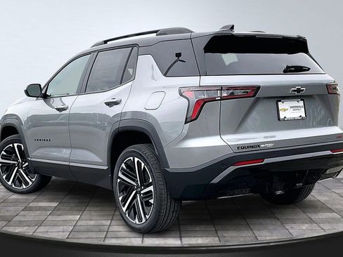 New 2026 Chevrolet Equinox RS w/ Convenience Package III image 3