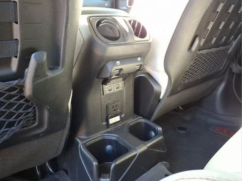 Used 2021 Jeep Gladiator Mojave image 14