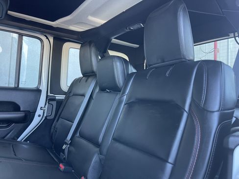 New 2026 Jeep Wrangler Unlimited Rubicon image 21