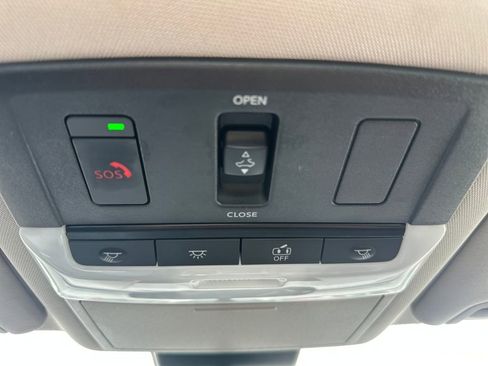 Certified 2025 Nissan Altima 2.5 SL image 31