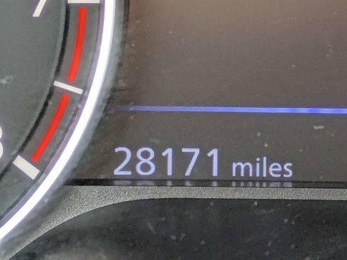 Used 2023 Nissan Altima 2.5 SV w/ SV Premium Package FWD image 33