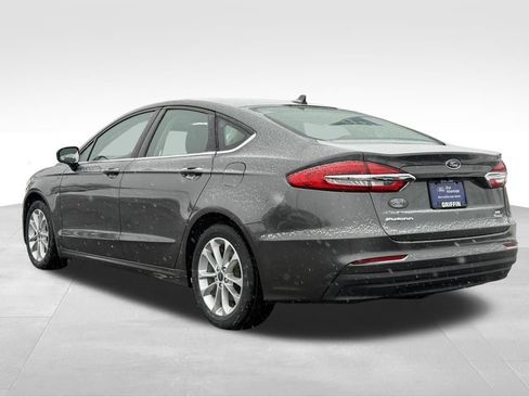 Certified 2020 Ford Fusion SE image 5