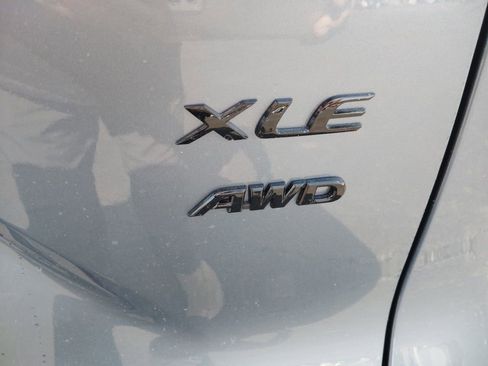 New 2026 Toyota Corolla Cross XLE image 12