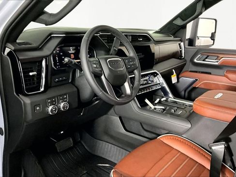 New 2026 GMC Sierra 2500 Denali Ultimate w/ Max Trailering Package AWD/4WD image 8