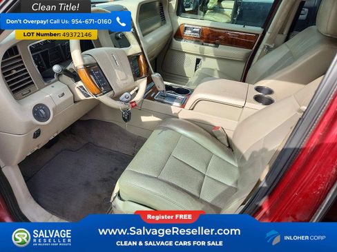 Used 2013 Lincoln Navigator 2WD w/ HD Trailer Tow Pkg image 9
