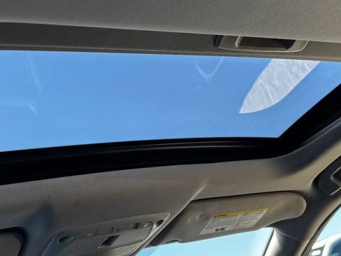 Used 2017 Nissan Altima 2.5 SL w/ Moonroof Package image 20