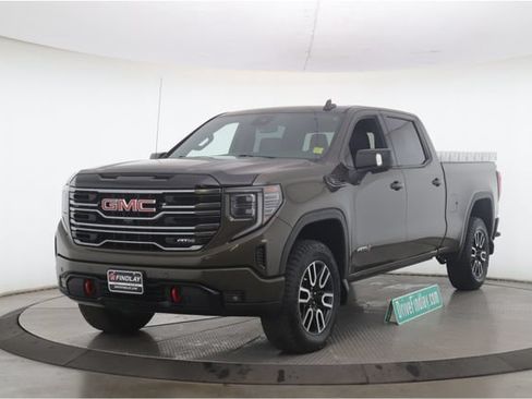 Used 2024 GMC Sierra 1500 AT4 w/ AT4 Preferred Package AWD/4WD image 10