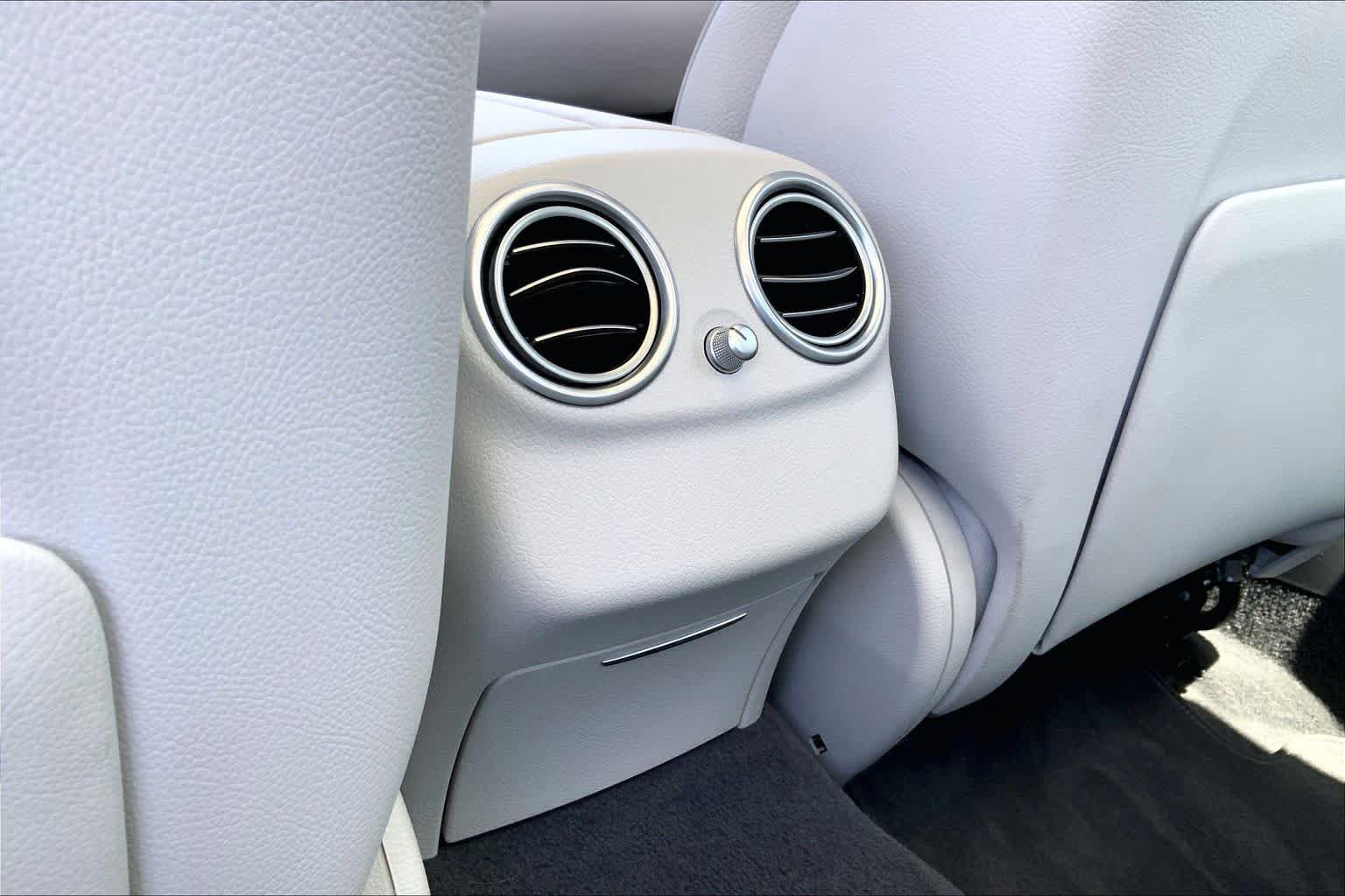 Certified 2022 Mercedes-Benz E 350 Sedan image 31