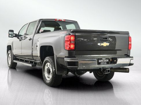 Used 2016 Chevrolet Silverado 2500 LT w/ LT Convenience Package AWD/4WD image 3