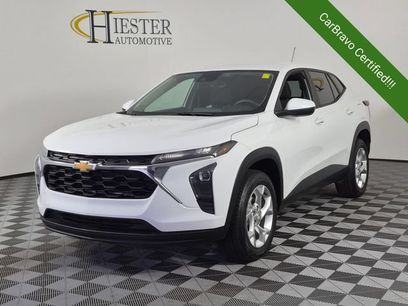 Used 2024 Chevrolet Trax LS w/ LS Convenience Package