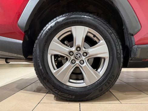 Certified 2023 Toyota RAV4 XLE w/ Convenience Package AWD/4WD image 9