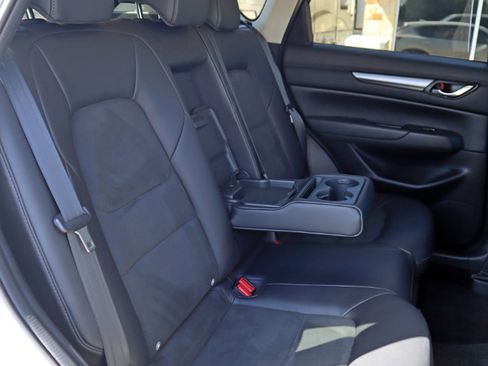Used 2019 MAZDA CX-5 Touring image 40