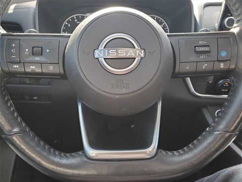 Certified 2023 Nissan Rogue SV w/ SV Premium B Package image 19