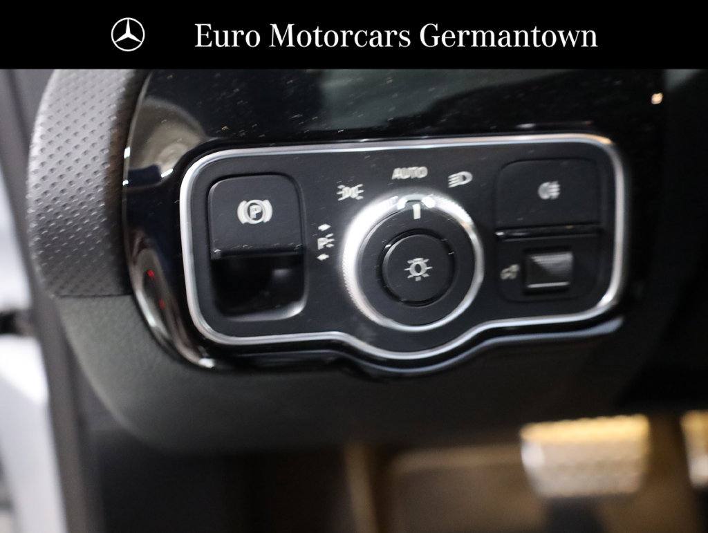 Used 2026 Mercedes-Benz CLA 250 4MATIC image 9