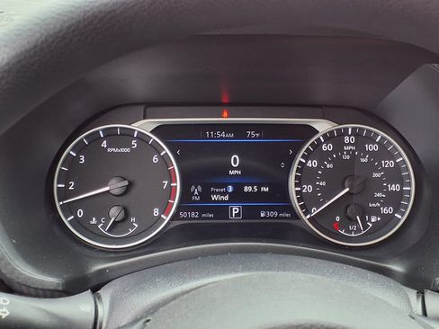 Used 2024 Nissan Sentra SV FWD image 16