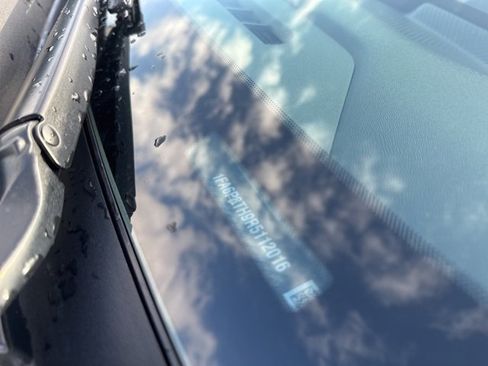 Used 2024 Ford Mustang Premium image 20