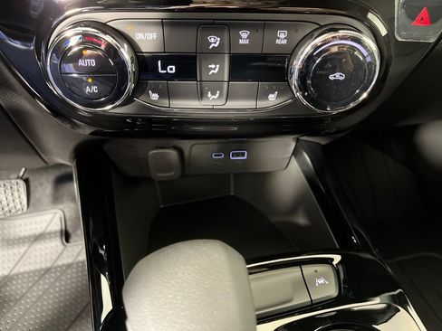 New 2026 Chevrolet Trax RS w/ Driver Confidence Package FWD image 35