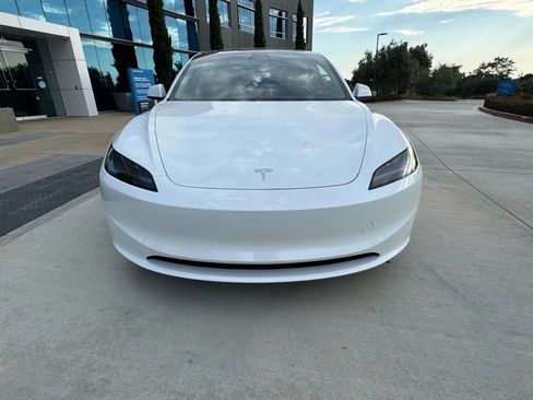 Used 2024 Tesla Model 3 Long Range image 46