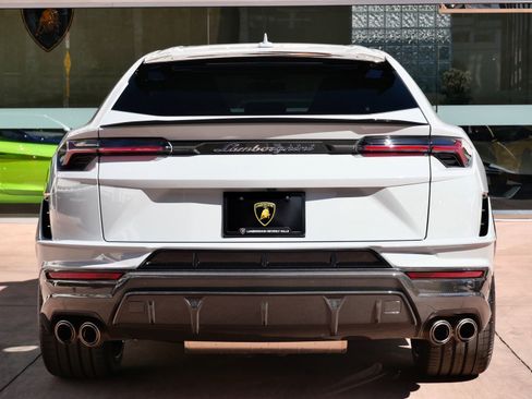 Used 2024 Lamborghini Urus Performante image 4