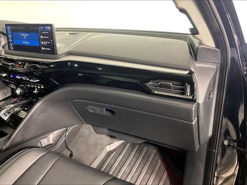 Used 2025 Acura MDX w/ Technology Package AWD/4WD image 19