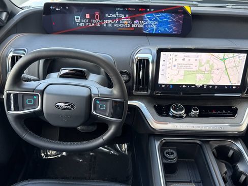 New 2026 Ford Expedition Tremor image 15