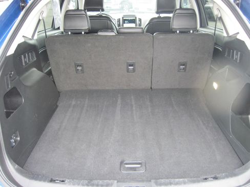 Used 2024 Ford Edge SEL image 6