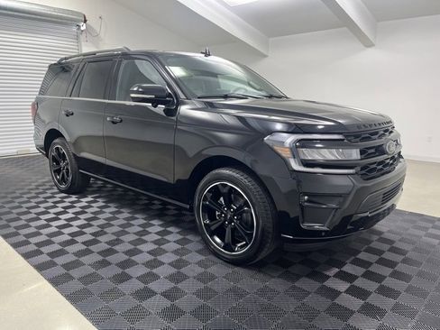 New 2024 Ford Expedition Limited image 1