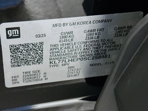 Used 2025 Chevrolet Trax LT w/ LT Convenience Package image 12