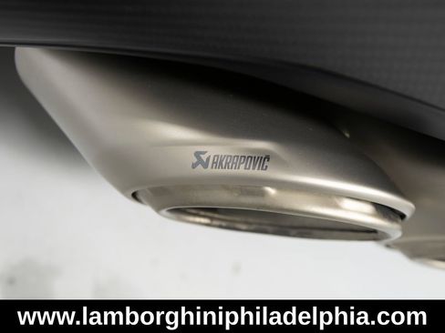 Used 2023 Lamborghini Urus Performante AWD/4WD image 54