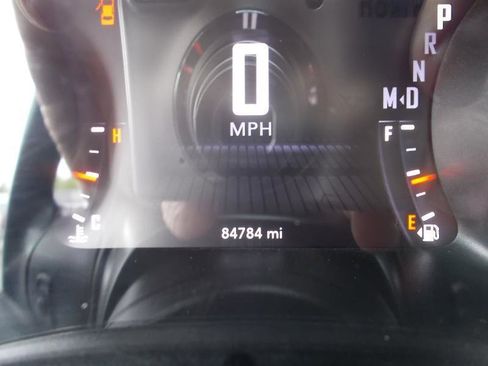 Used 2019 Dodge Challenger SXT RWD image 34