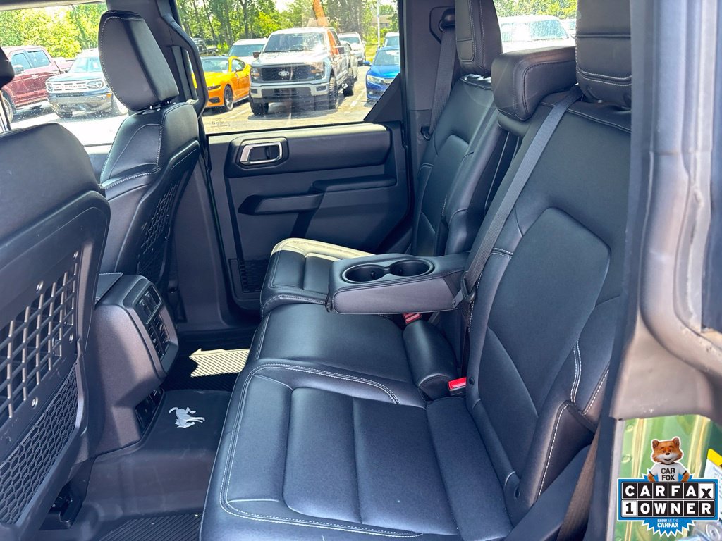 Used 2025 Ford Bronco Badlands AWD/4WD image 30