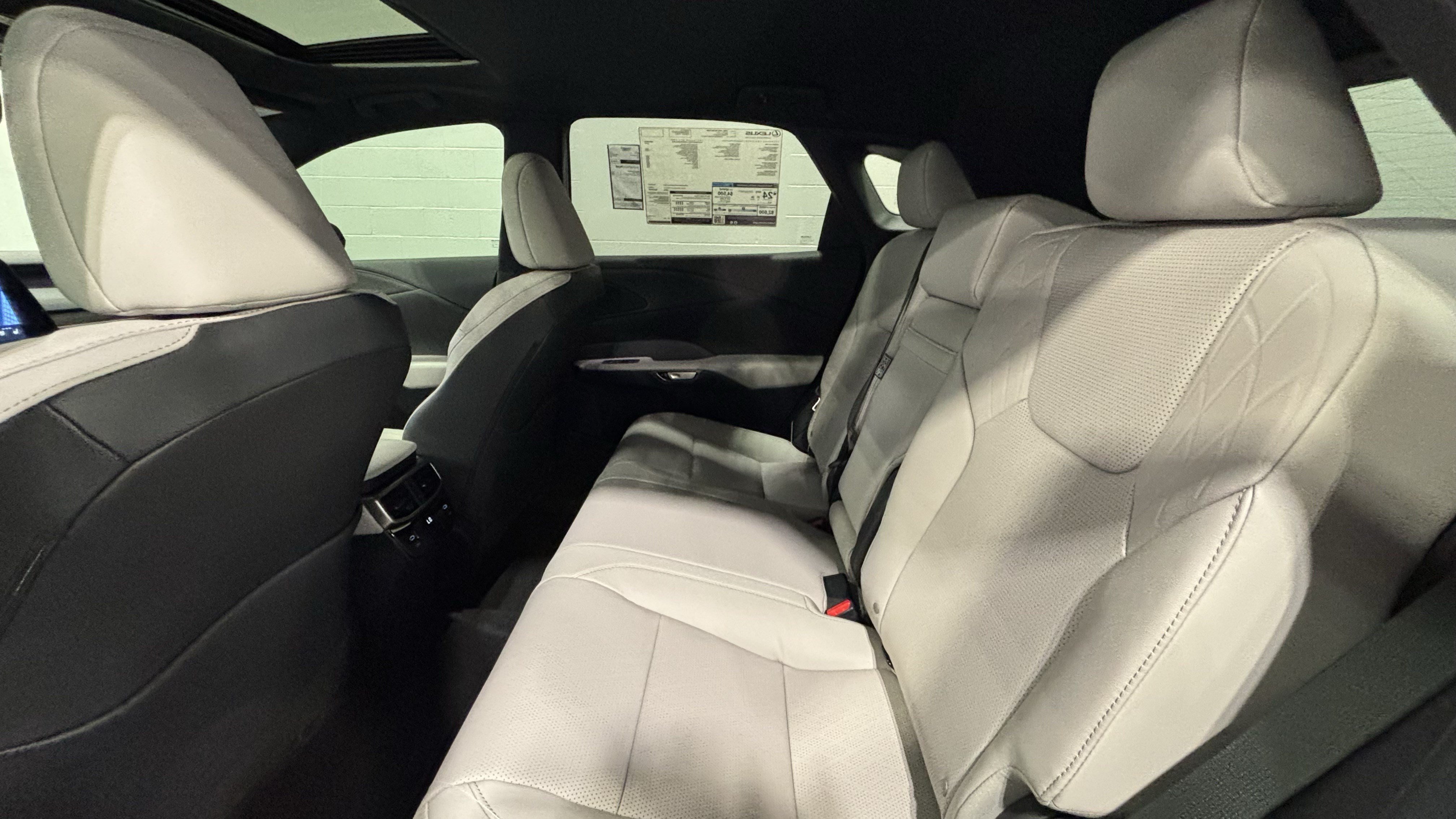 New 2026 Lexus RX 350 Premium Plus w/ Convenience Package AWD/4WD image 33