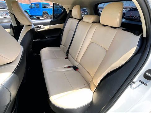 Used 2014 Lexus CT 200h FWD image 20