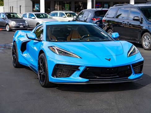 Used 2022 Chevrolet Corvette Stingray Preferred Cpe w/ 2LT image 2