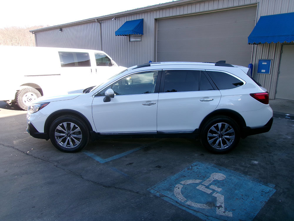 Used 2019 Subaru Outback 3.6R Touring w/ Protection Package #1 AWD/4WD image 3