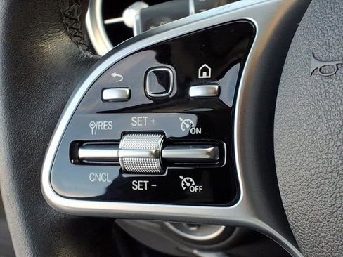 Used 2019 Mercedes-Benz C 300 Sedan image 9