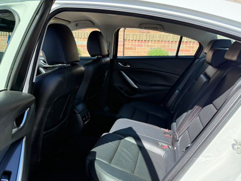 Used 2017 MAZDA MAZDA6 Touring FWD image 6