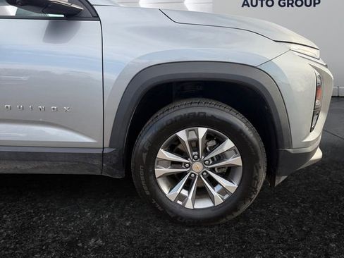 Used 2025 Chevrolet Equinox LT w/ Convenience Package II image 24