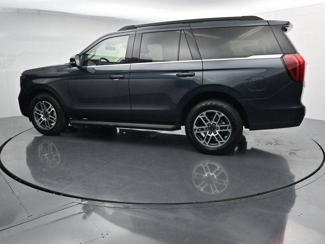 Used 2025 Ford Expedition Active AWD/4WD image 6
