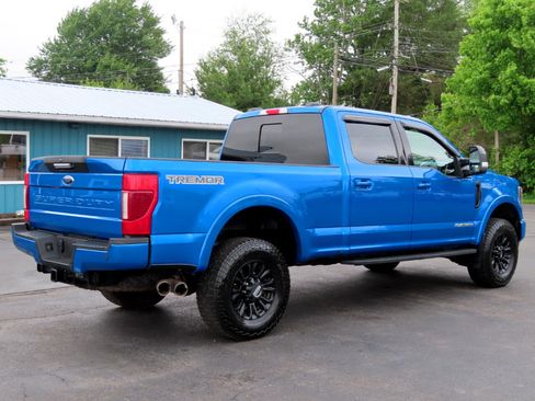 Used 2021 Ford F350 Lariat image 6