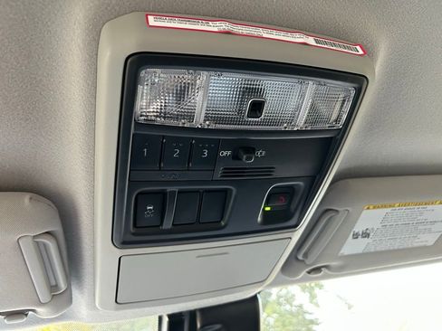 Used 2024 Toyota 4Runner SR5 Premium image 31