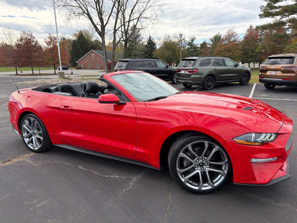Used 2020 Ford Mustang Premium RWD image 35