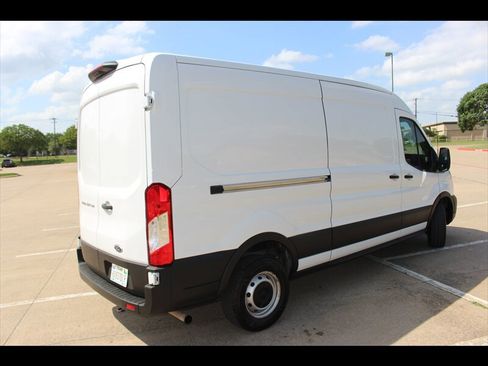 Used 2022 Ford Transit 250 Medium Roof RWD image 5