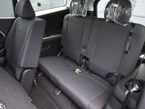 New 2026 Hyundai Ioniq 9 S image 12