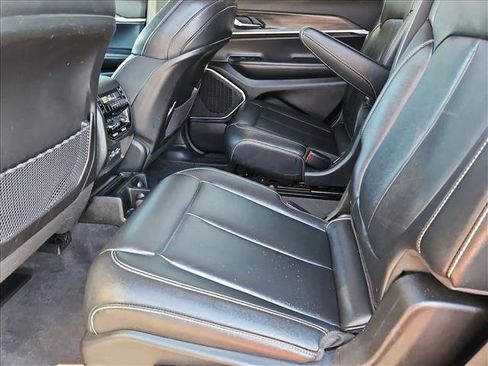 Used 2021 Jeep Grand Cherokee L Limited image 17